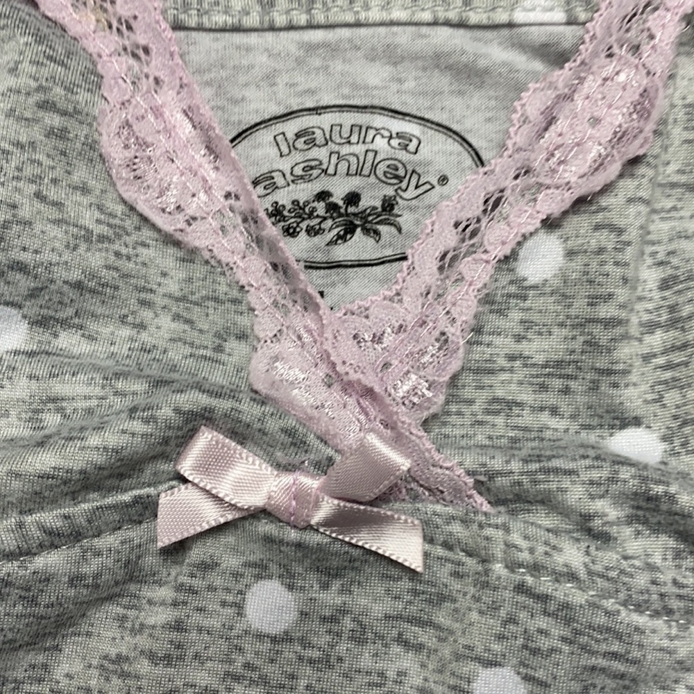Laura Ashley Gray/White/Pink Sleepwear Size: Large - Picture 14 of 16